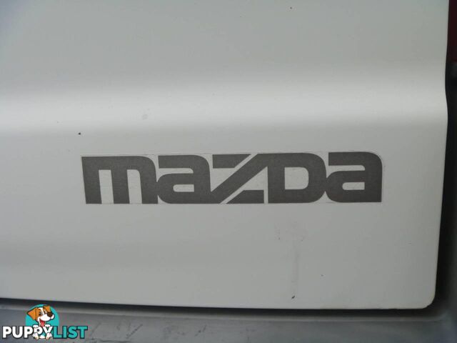 2002 MAZDA E2000 (LWB) SH94 COMMERCIAL, 2 DOORS, 3 SEATS