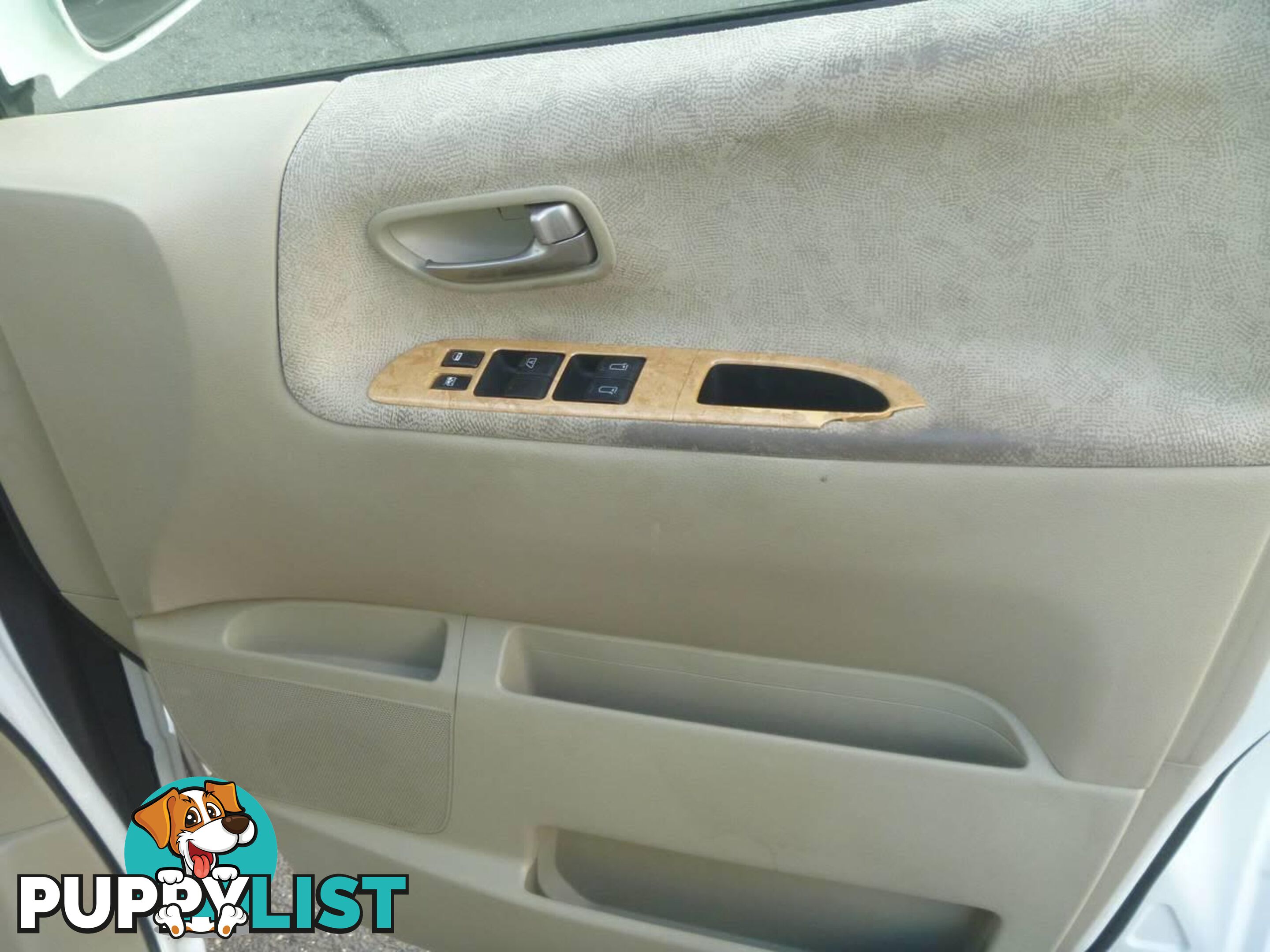 2002 NISSAN EL GRANDE 8 SEAT RIDER  -