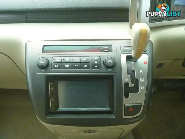 2002 NISSAN EL GRANDE 8 SEAT RIDER  -