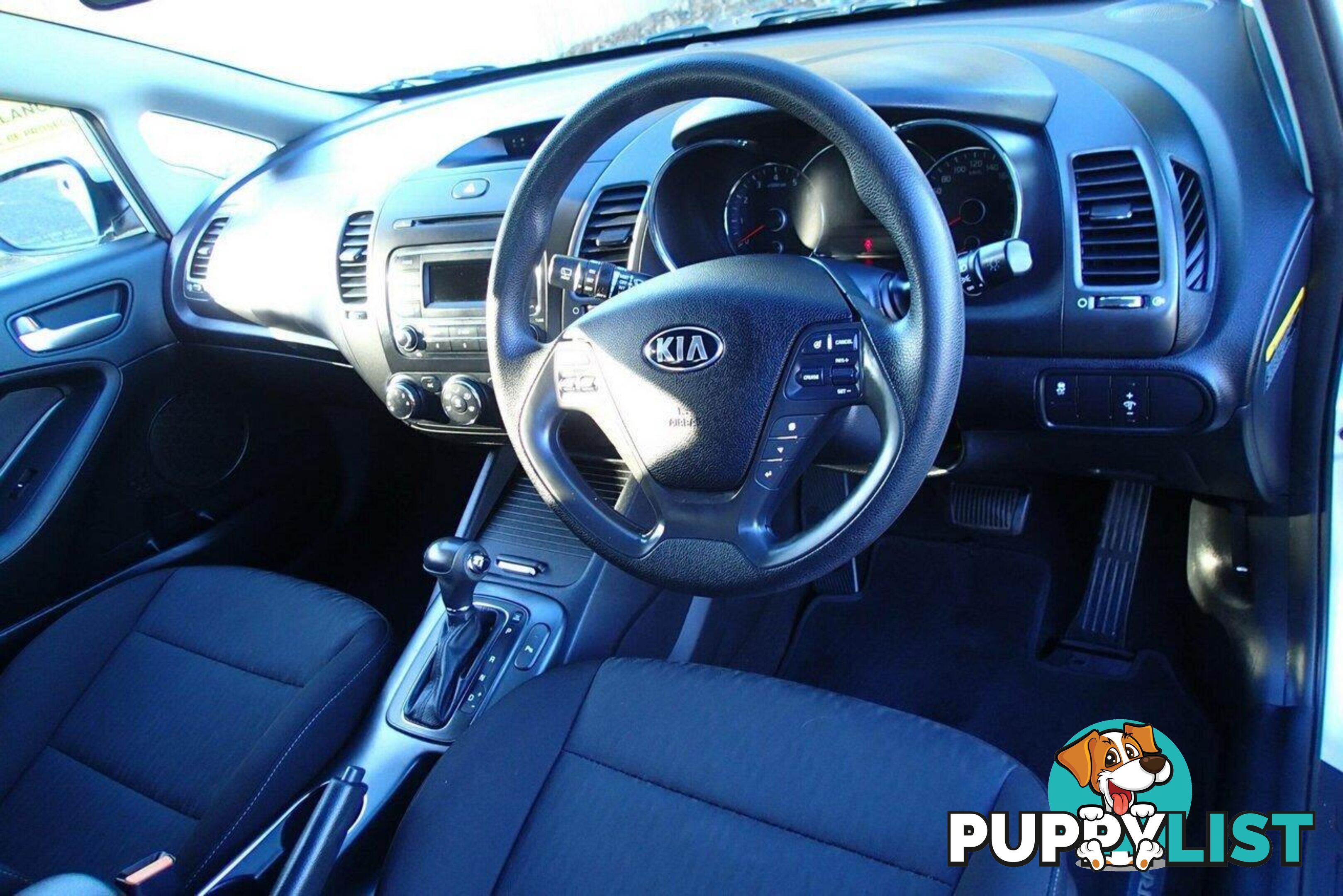 2015 KIA CERATO S YD MY15 HATCH, 5 DOORS, 5 SEATS