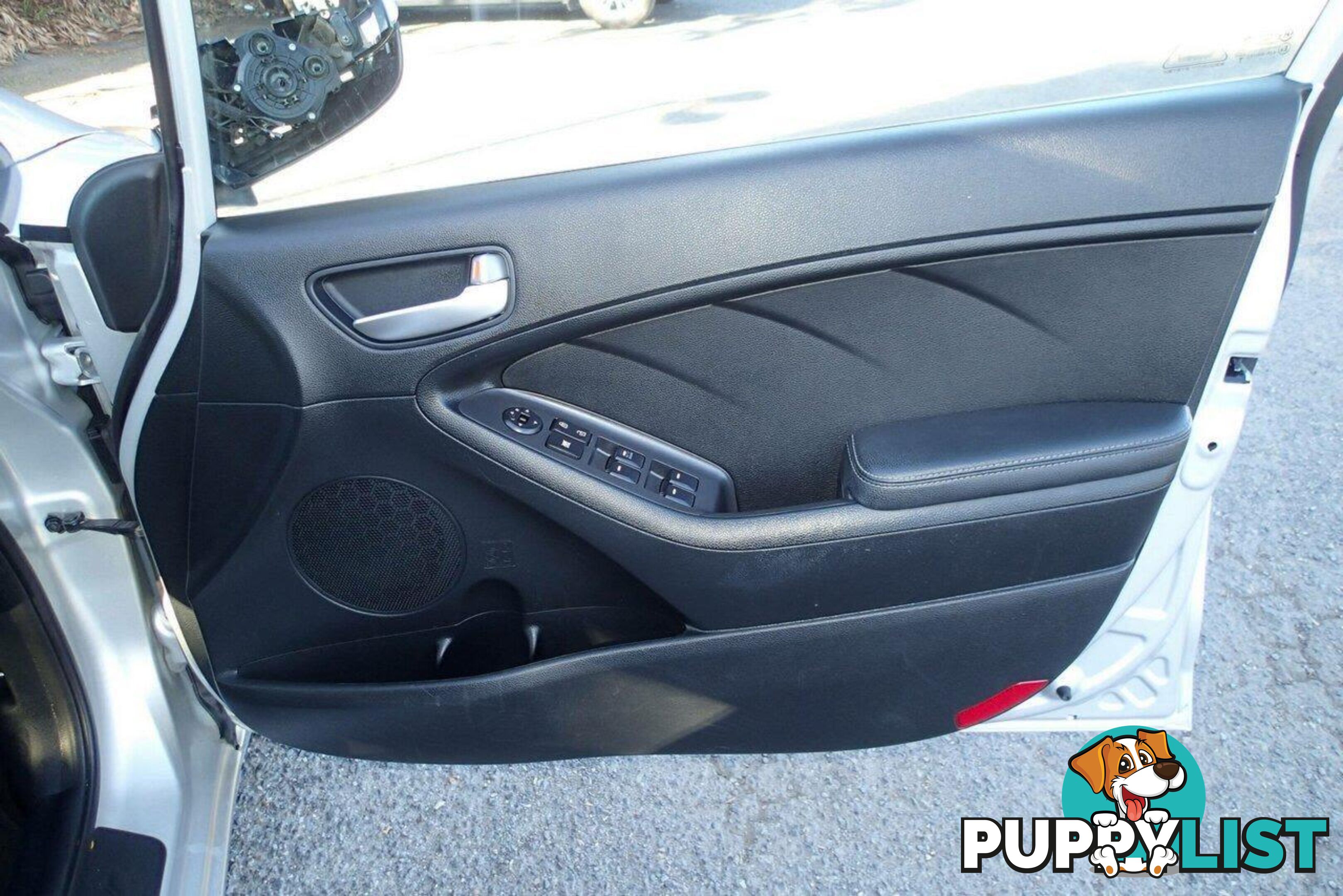 2015 KIA CERATO S YD MY15 HATCH, 5 DOORS, 5 SEATS