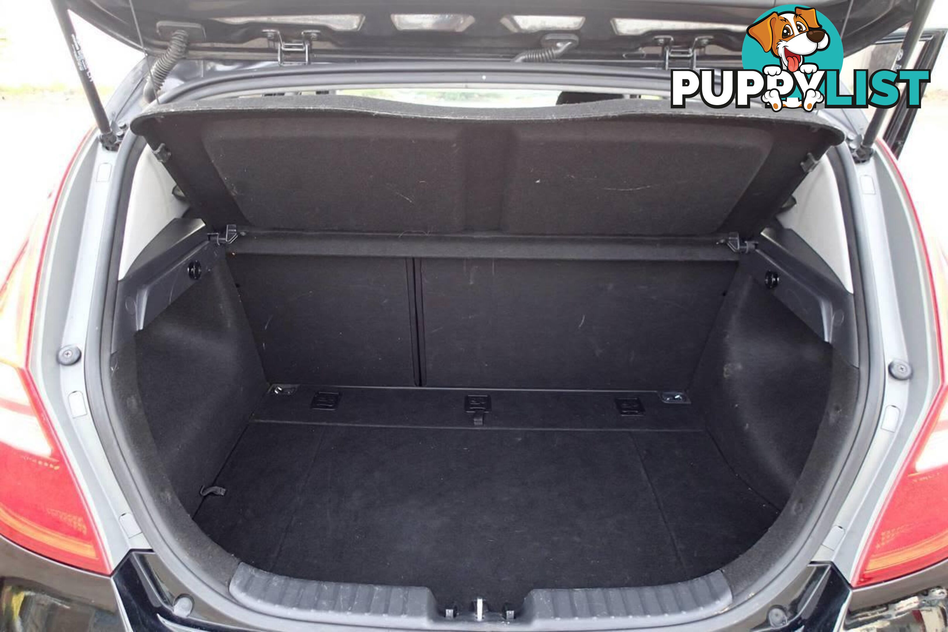 2011 HYUNDAI I30 SX FD MY12 HATCH, 5 DOORS, 5 SEATS