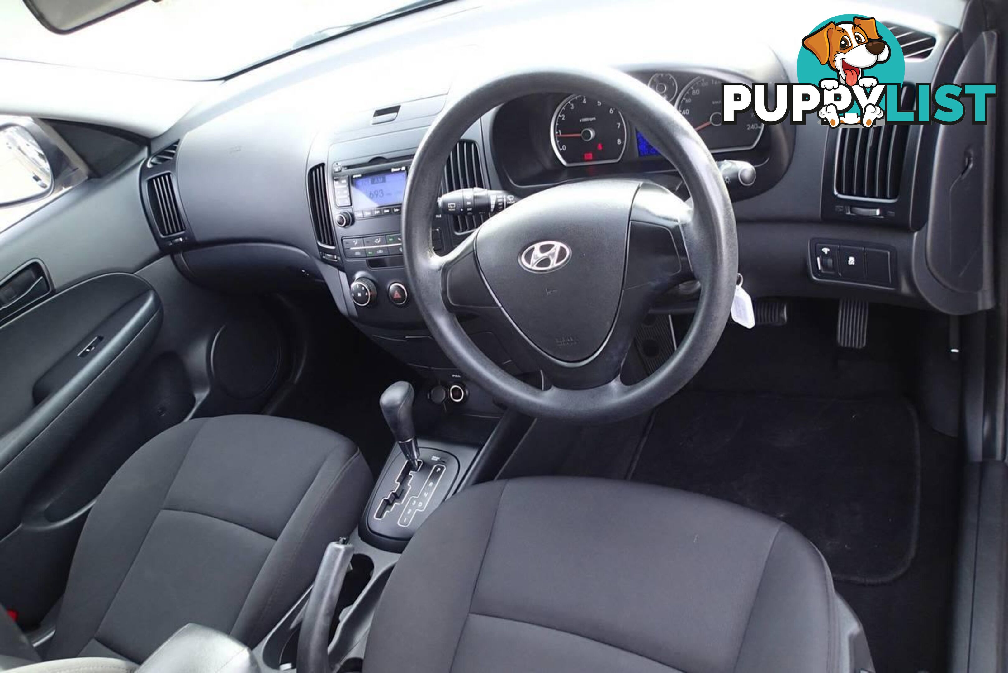 2011 HYUNDAI I30 SX FD MY12 HATCH, 5 DOORS, 5 SEATS