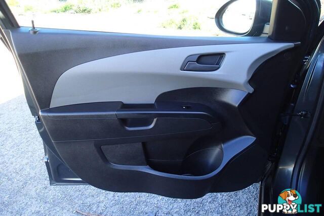 2016 HOLDEN BARINA CD TM MY16 HATCH, 5 DOORS, 5 SEATS
