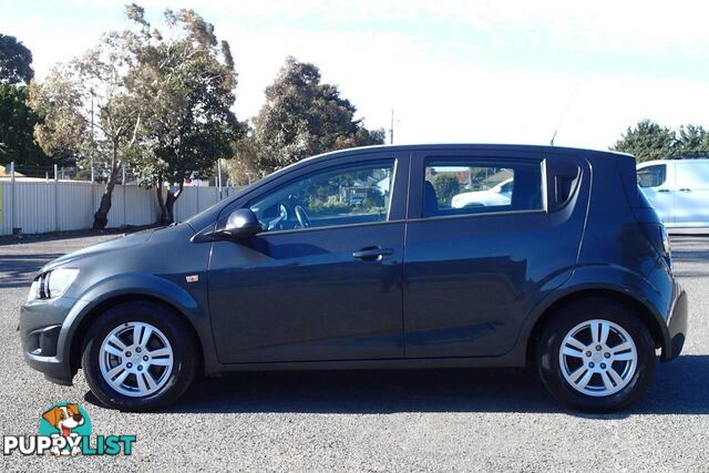 2016 HOLDEN BARINA CD TM MY16 HATCH, 5 DOORS, 5 SEATS