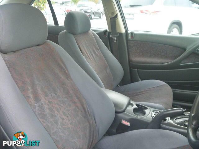 2001 HOLDEN COMMODORE ACCLAIM VX SEDAN, 4 DOORS, 5 SEATS