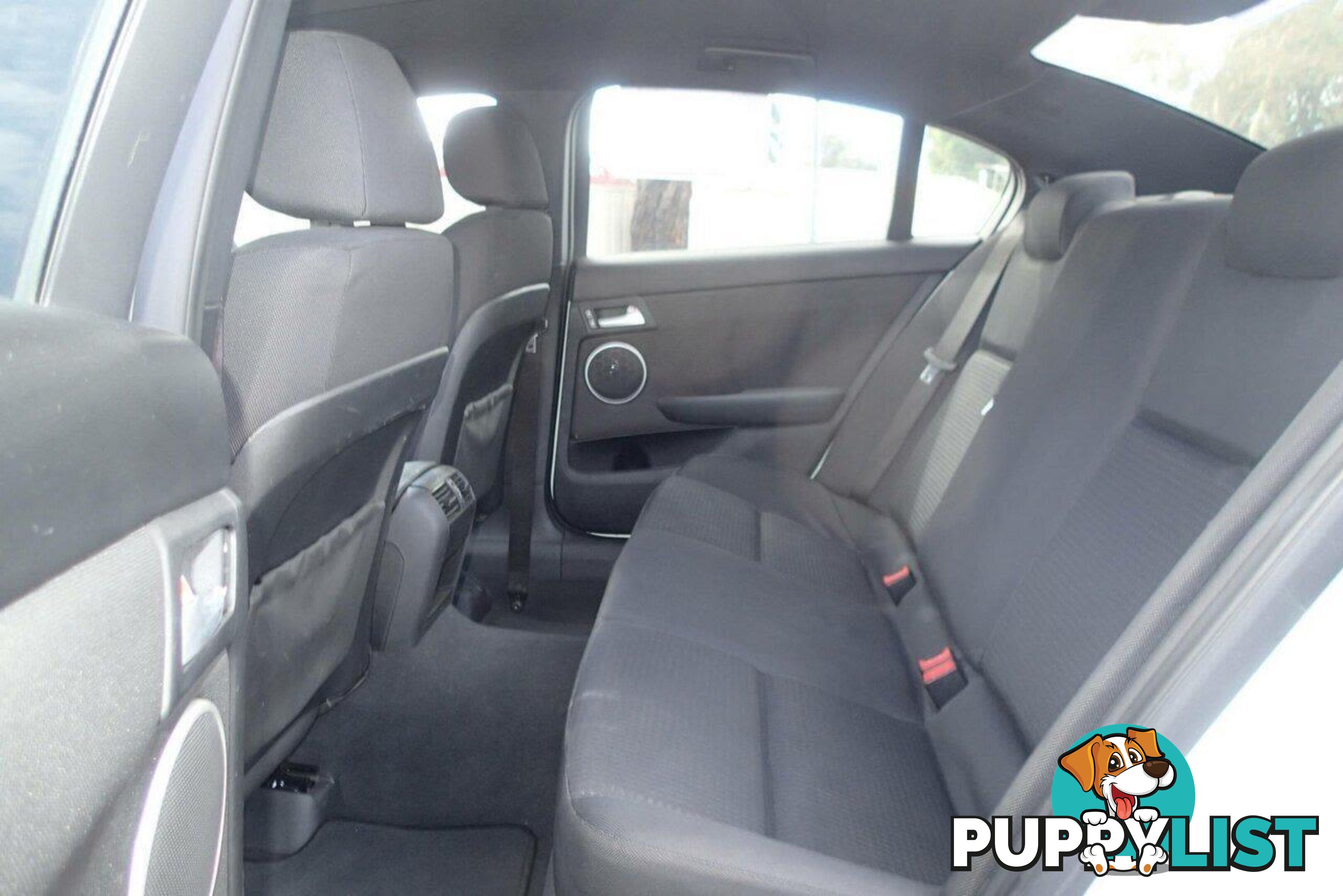 2010 HOLDEN COMMODORE SV6 VE MY10 SEDAN, 4 DOORS, 5 SEATS