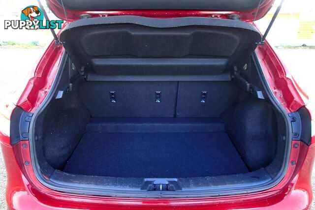 2016 NISSAN QASHQAI ST (4X2) J11 SUV, 4 DOORS, 5 SEATS