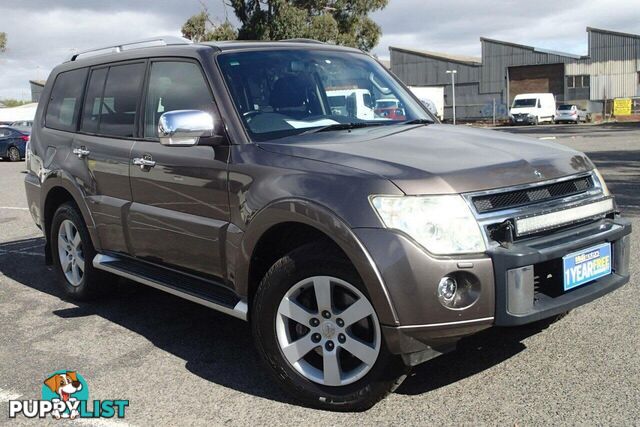 2010 MITSUBISHI PAJERO RX (4X4) NT MY11 SUV, 4 DOORS, 7 SEATS