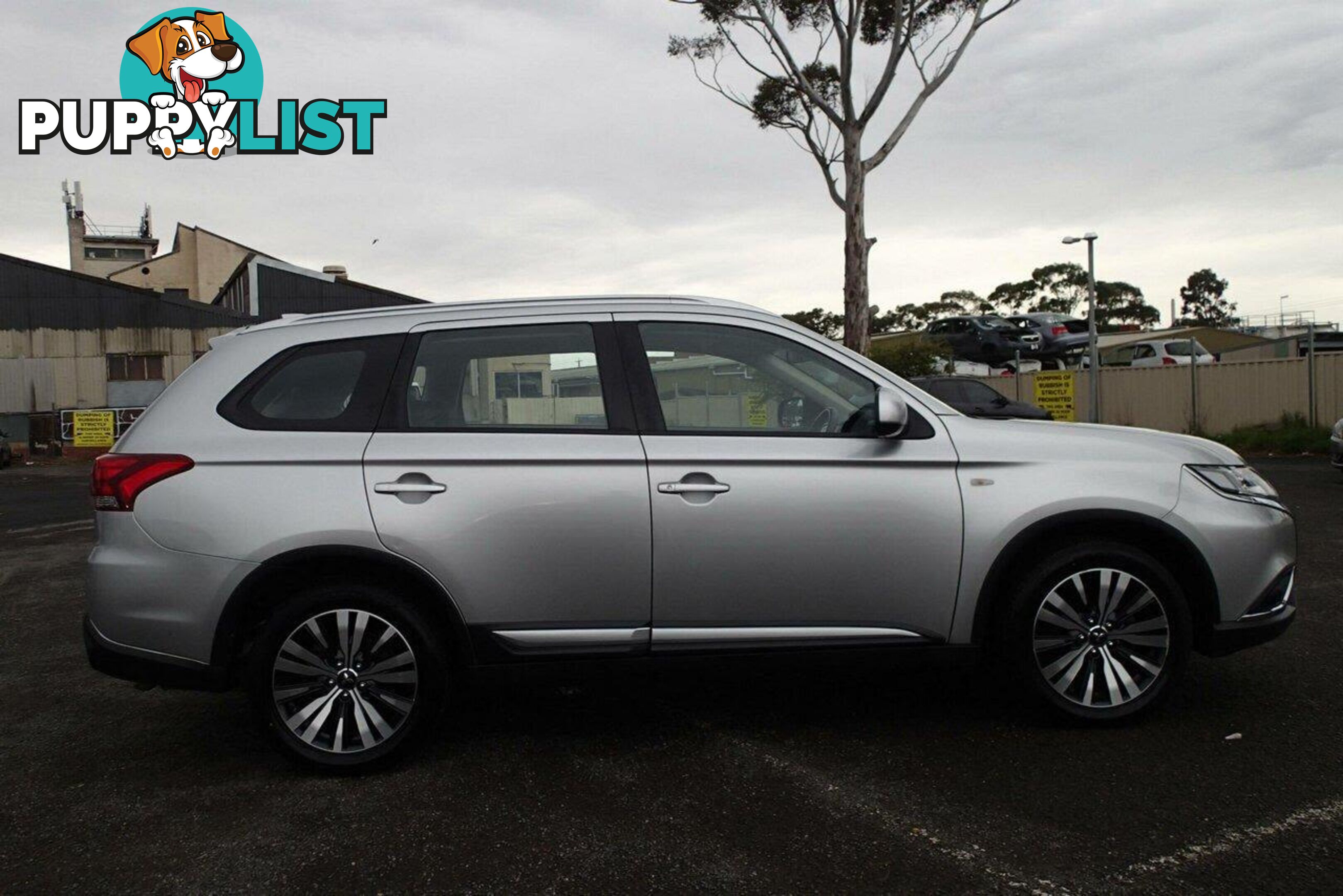 2018 MITSUBISHI OUTLANDER ES 7 SEAT (2WD) ZL MY18.5 SUV, 4 DOORS, 7 SEATS