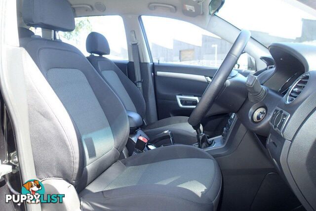 2010 HOLDEN CAPTIVA 5 (FWD) CG MY10 SUV, 4 DOORS, 5 SEATS