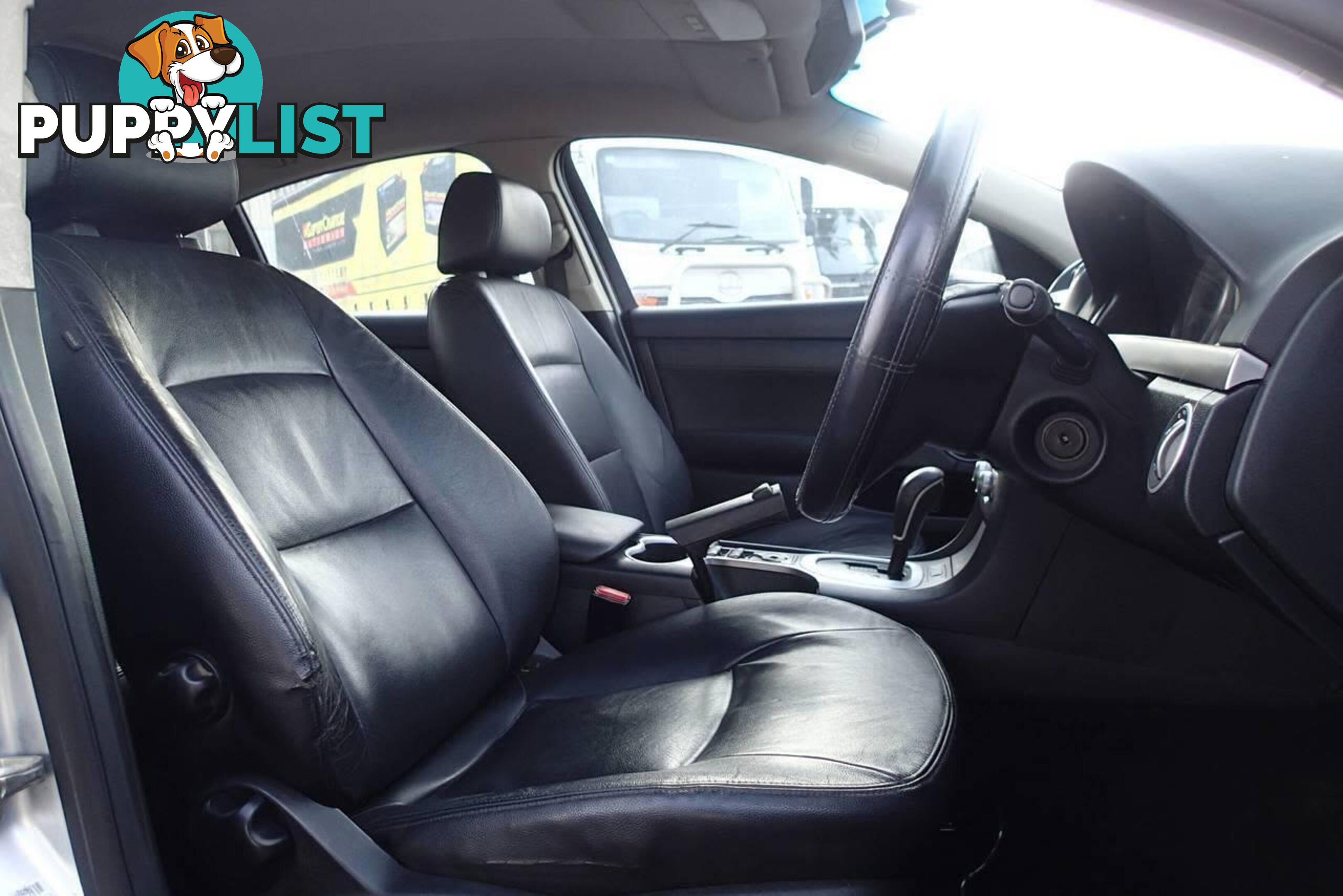 2011 HOLDEN COMMODORE BERLINA INTERNATIONAL VE II SEDAN, 4 DOORS, 5 SEATS