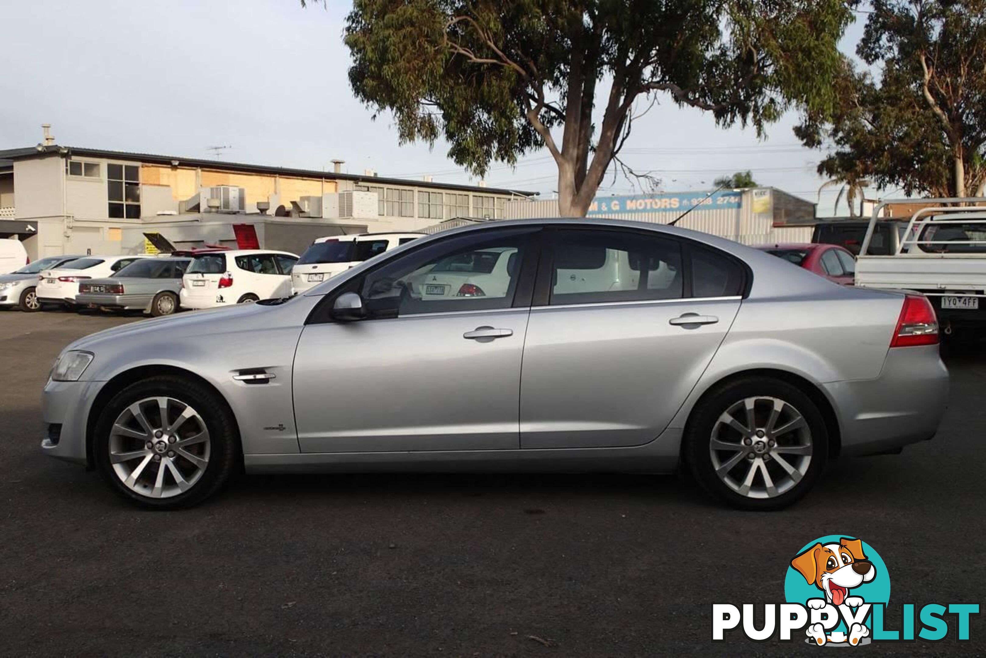 2011 HOLDEN COMMODORE BERLINA INTERNATIONAL VE II SEDAN, 4 DOORS, 5 SEATS