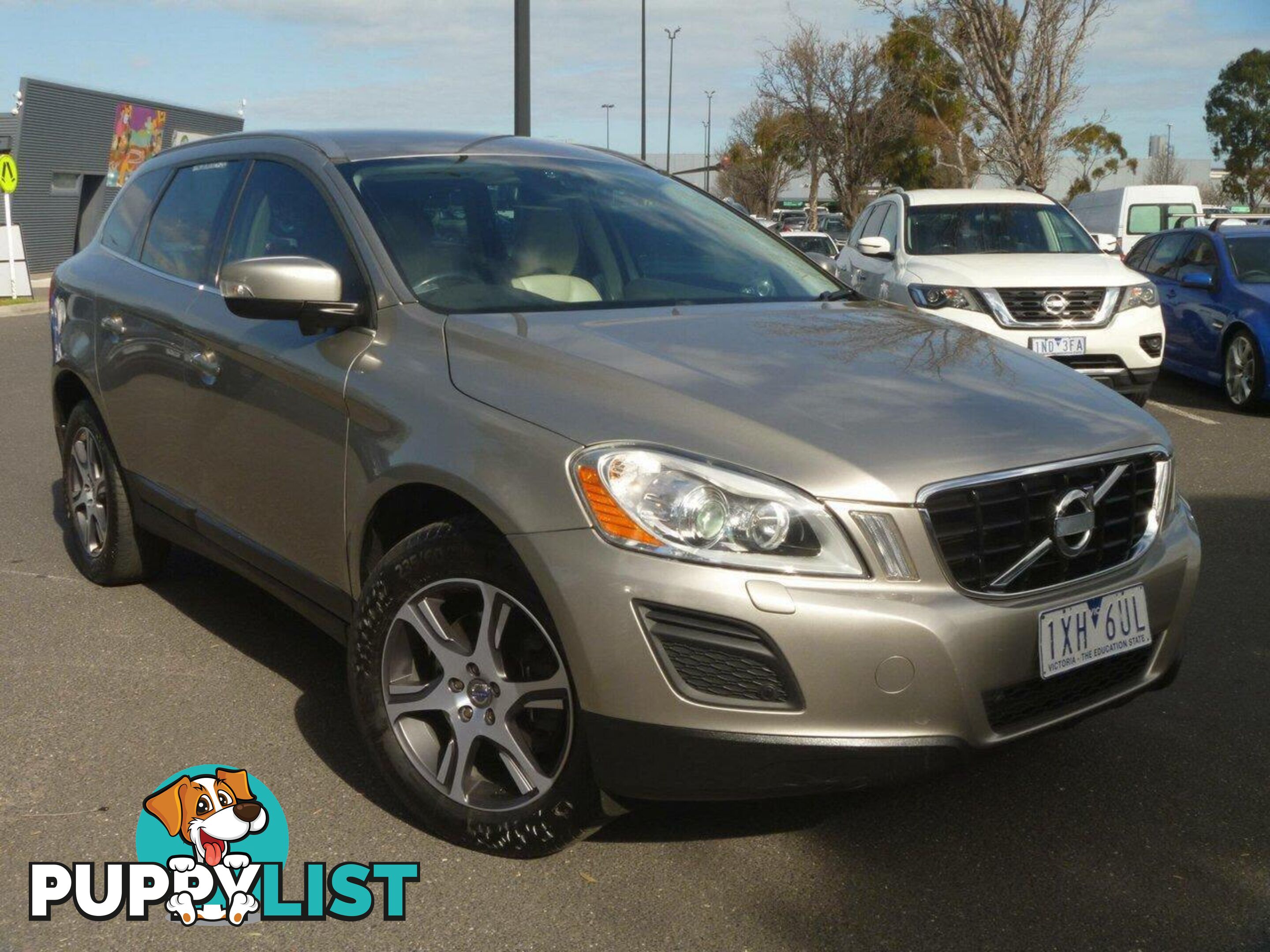 2011 VOLVO XC60 T6 DZ MY12 SUV, 4 DOORS, 5 SEATS