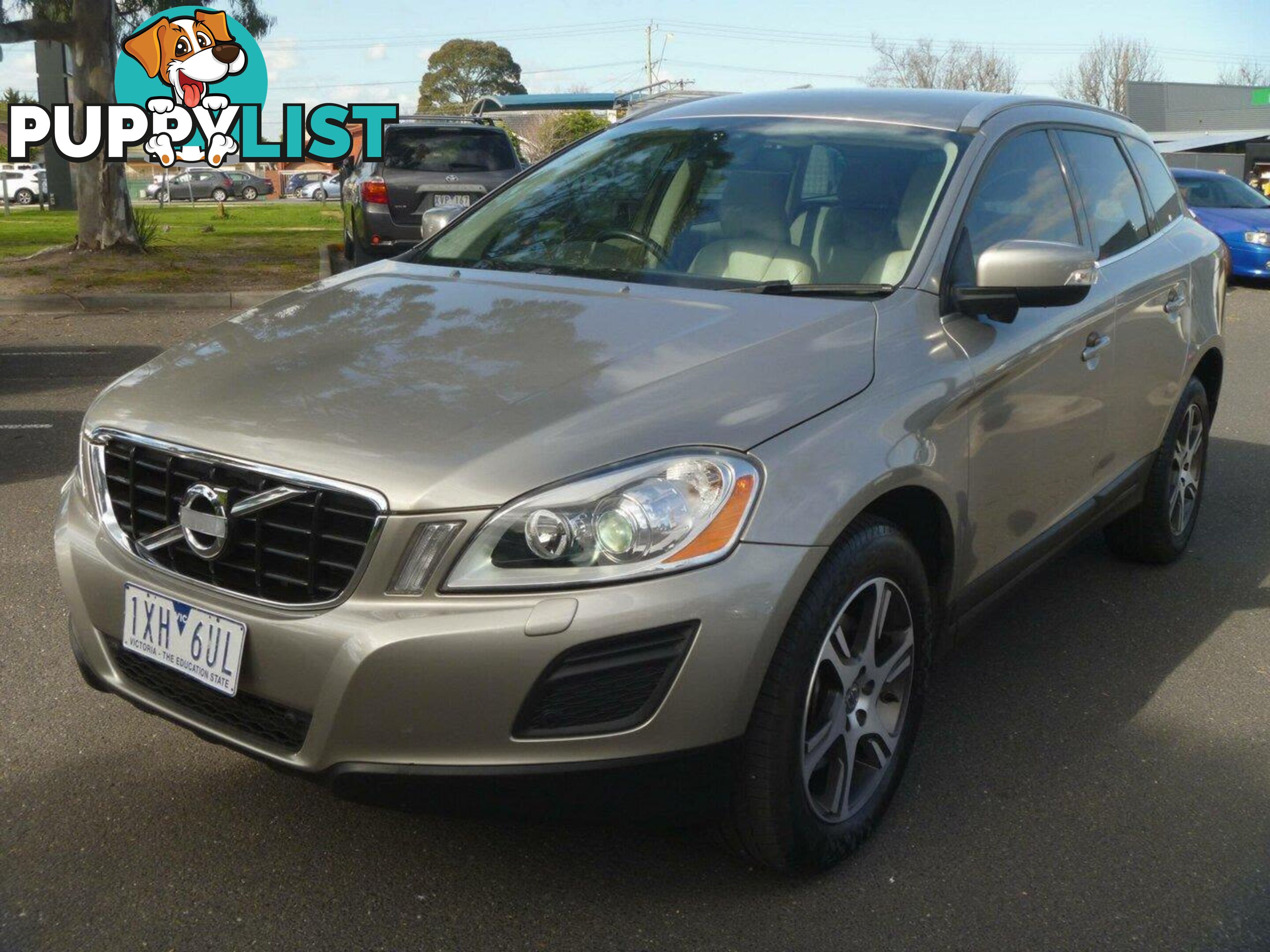 2011 VOLVO XC60 T6 DZ MY12 SUV, 4 DOORS, 5 SEATS