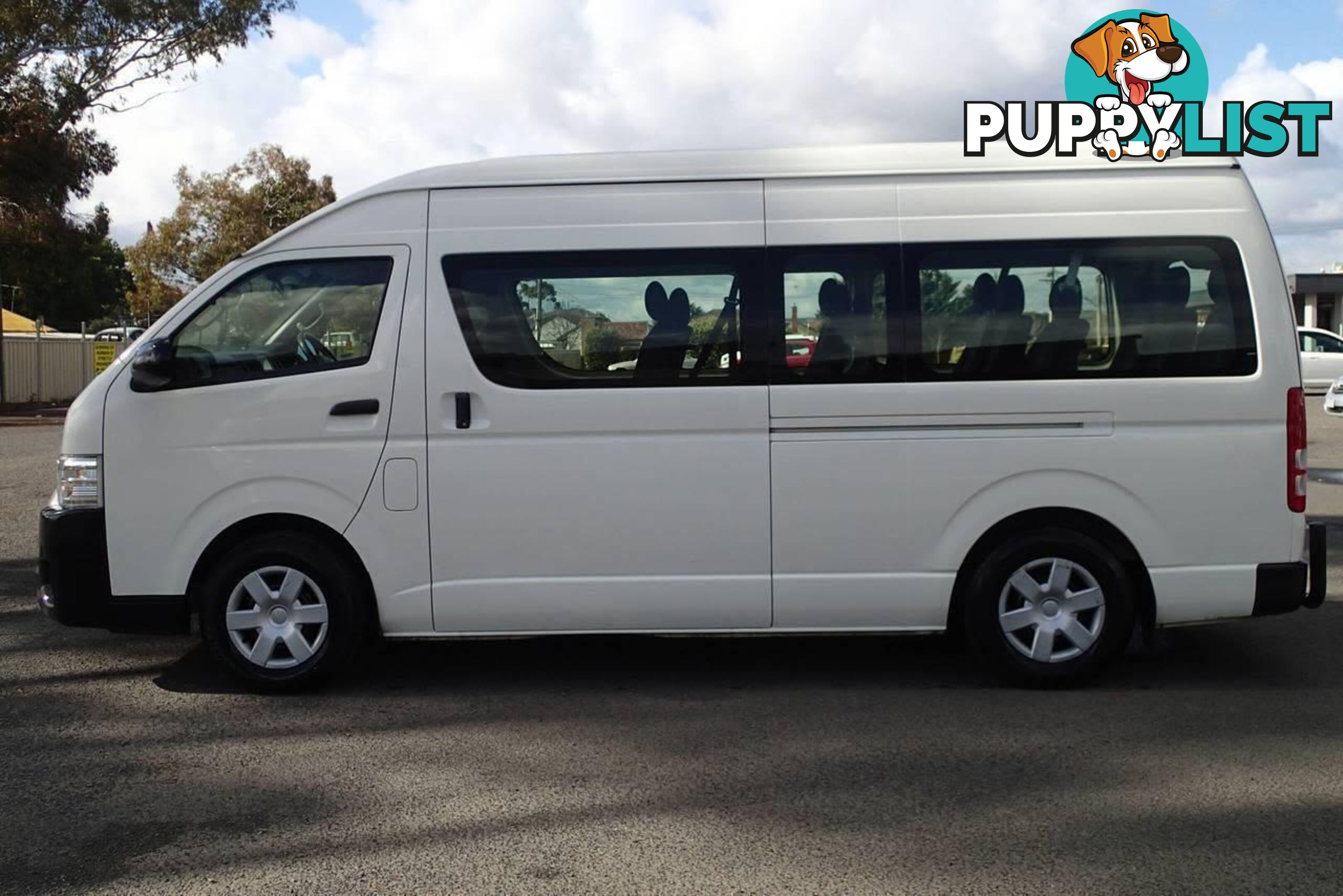 2017 TOYOTA HIACE COMMUTER TRH223R MY16 PEOPLE MOVER, 3 DOORS, 14 SEATS