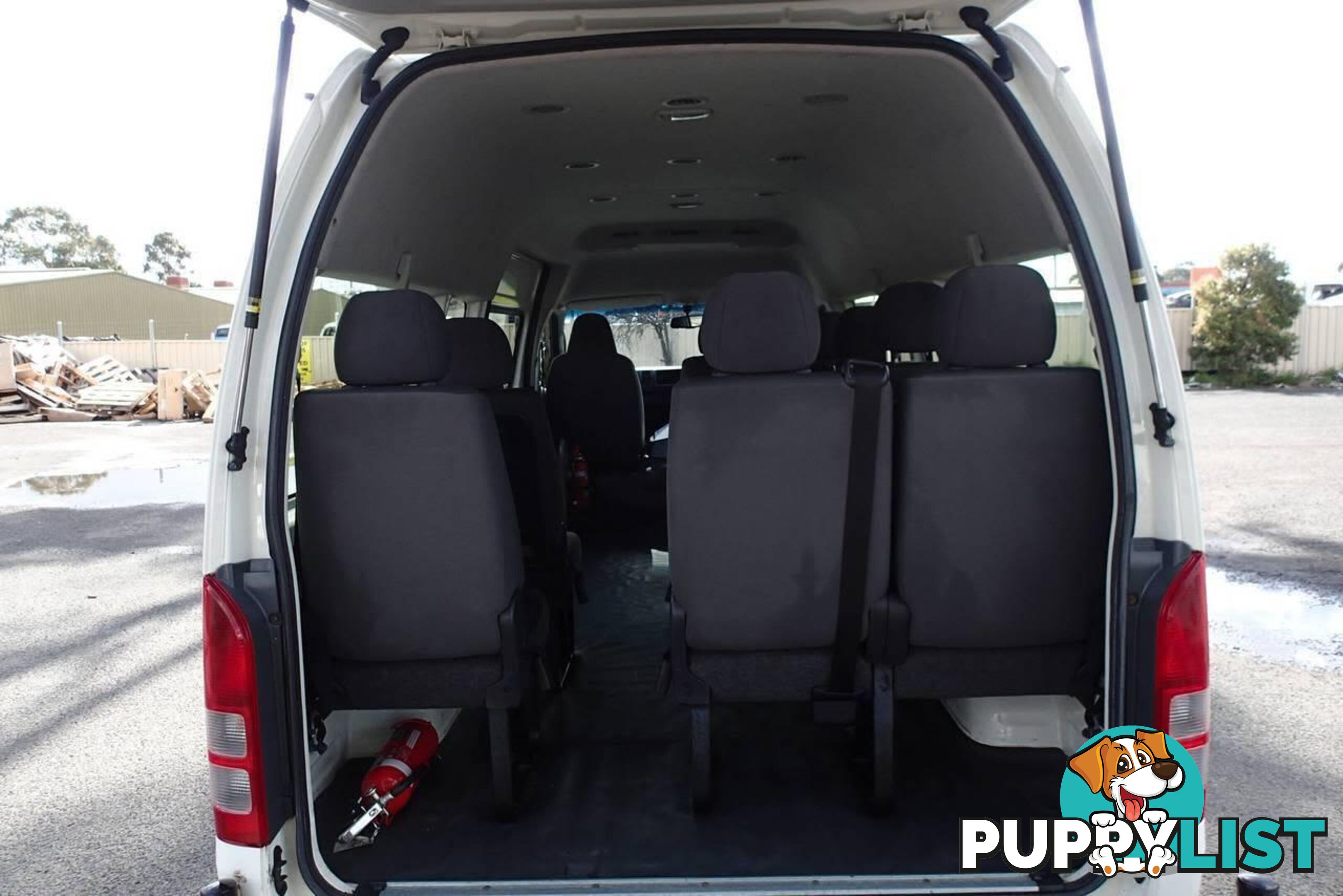 2017 TOYOTA HIACE COMMUTER TRH223R MY16 PEOPLE MOVER, 3 DOORS, 14 SEATS