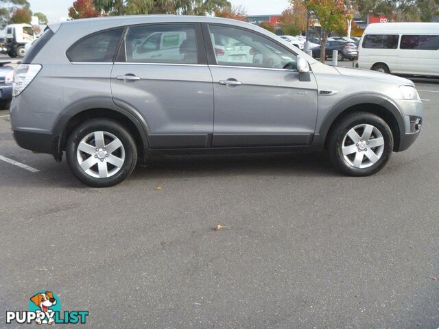 2011 HOLDEN CAPTIVA SX (FWD) CG MY10 SUV, 4 DOORS, 7 SEATS