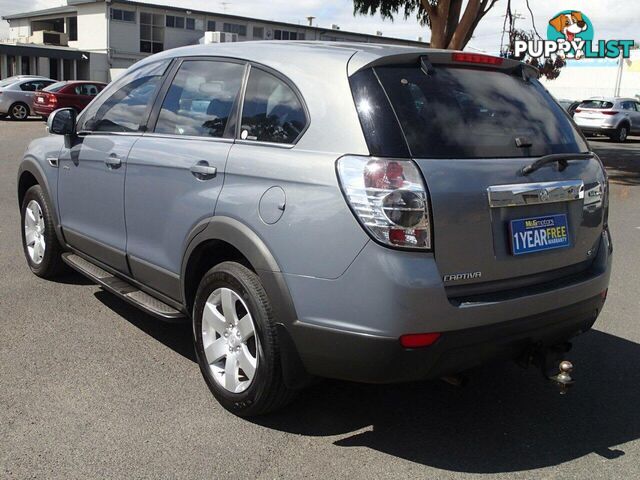 2011 HOLDEN CAPTIVA SX (FWD) CG MY10 SUV, 4 DOORS, 7 SEATS