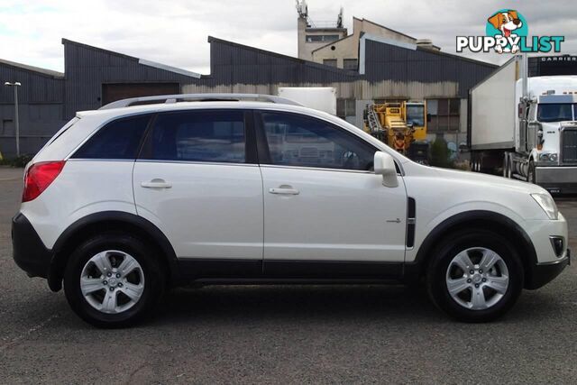 2011 HOLDEN CAPTIVA 5 (FWD) CG SERIES II SUV, 4 DOORS, 5 SEATS