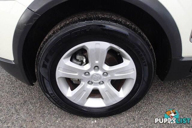 2011 HOLDEN CAPTIVA 5 (FWD) CG SERIES II SUV, 4 DOORS, 5 SEATS