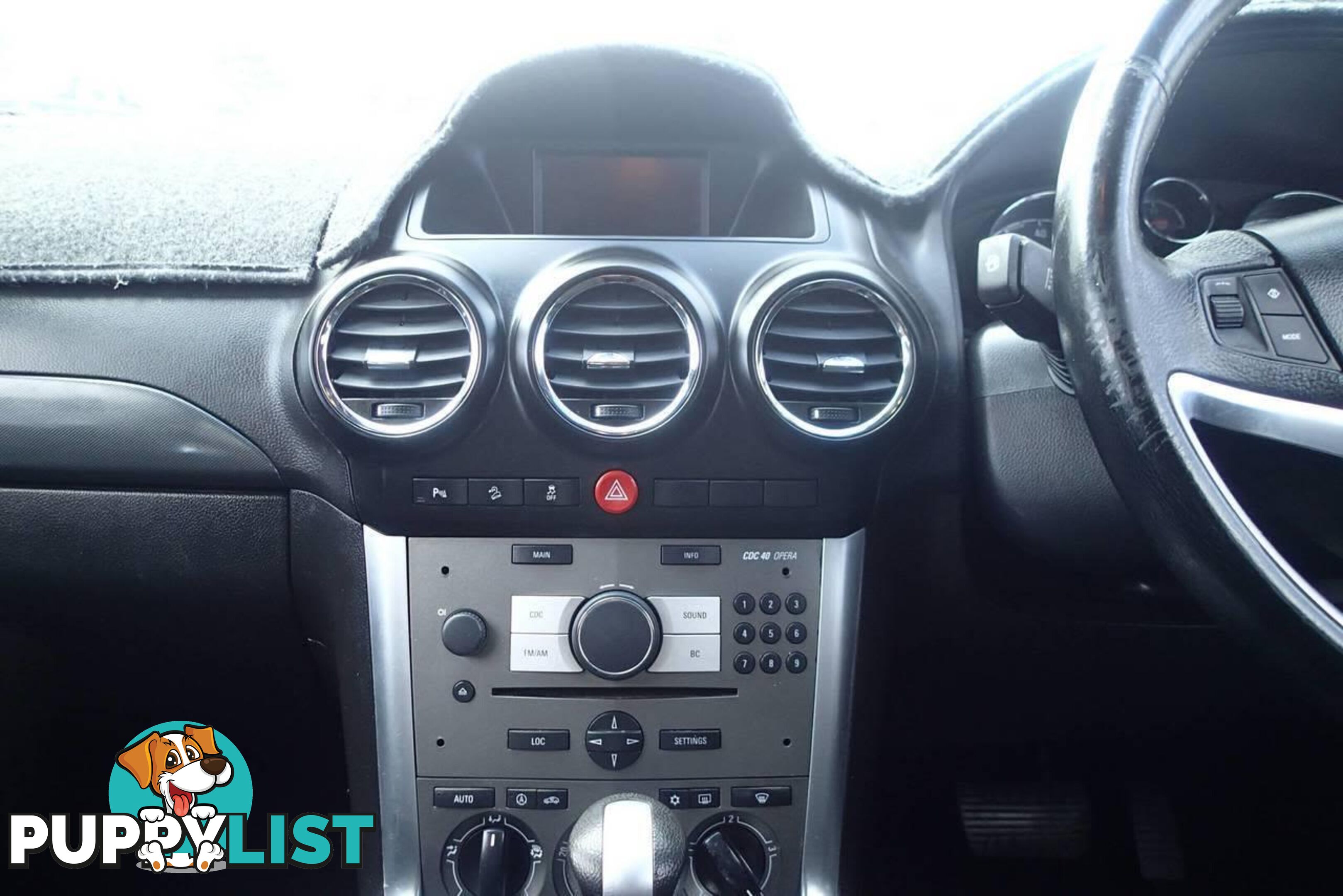 2011 HOLDEN CAPTIVA 5 (FWD) CG SERIES II SUV, 4 DOORS, 5 SEATS