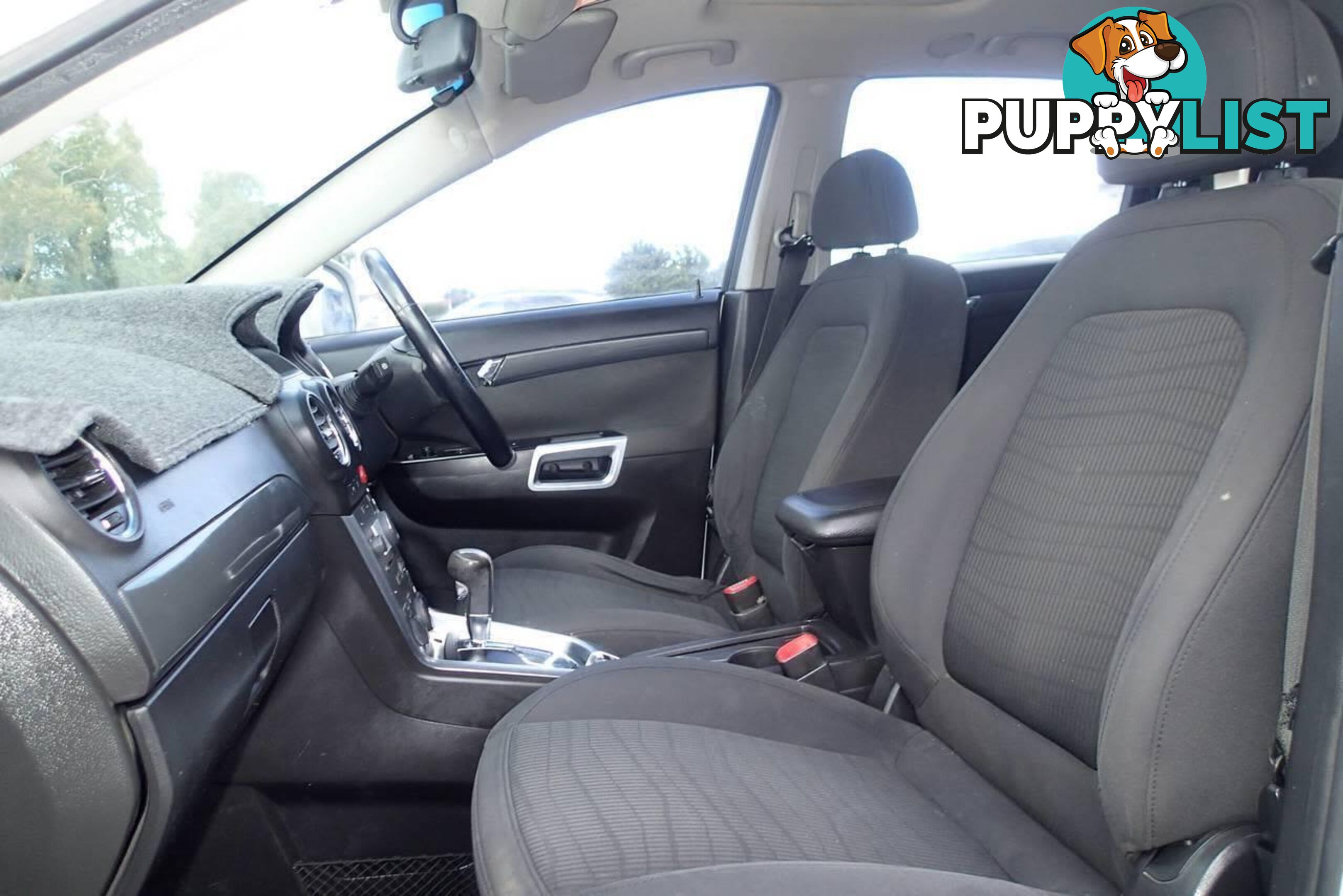 2011 HOLDEN CAPTIVA 5 (FWD) CG SERIES II SUV, 4 DOORS, 5 SEATS