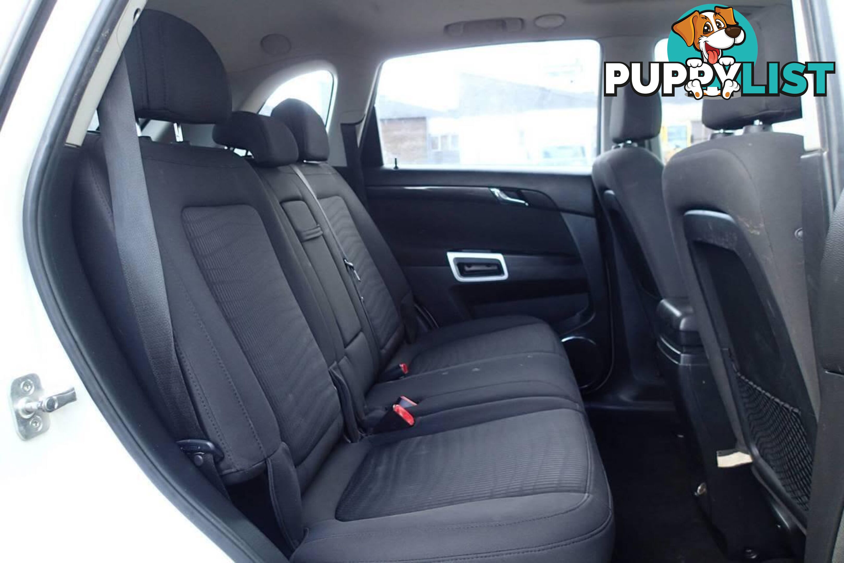 2011 HOLDEN CAPTIVA 5 (FWD) CG SERIES II SUV, 4 DOORS, 5 SEATS