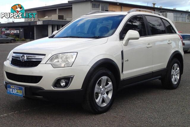 2011 HOLDEN CAPTIVA 5 (FWD) CG SERIES II SUV, 4 DOORS, 5 SEATS