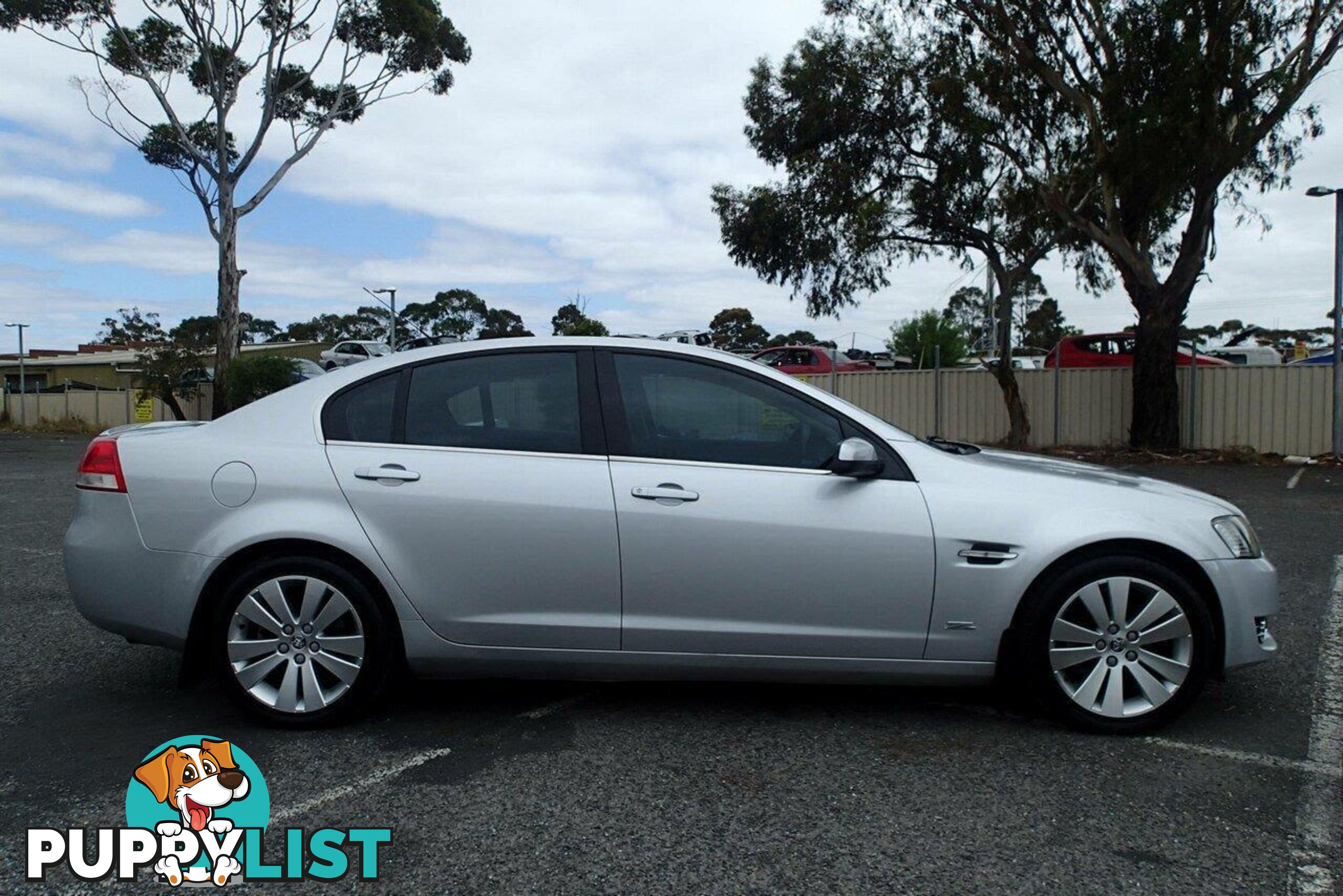 2012 HOLDEN COMMODORE Z-SERIES VE II MY12.5 SEDAN, 4 DOORS, 5 SEATS