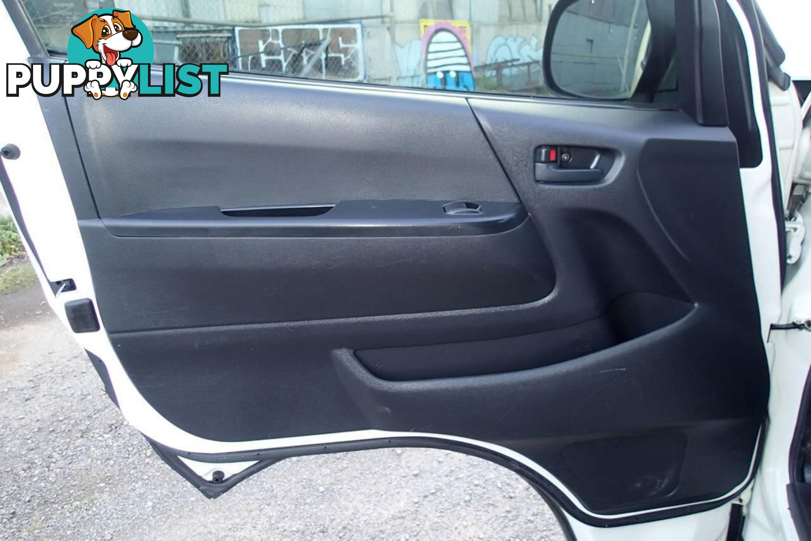 2016 TOYOTA HIACE LWB KDH201R MY16 COMMERCIAL, 4 DOORS, 2 SEATS