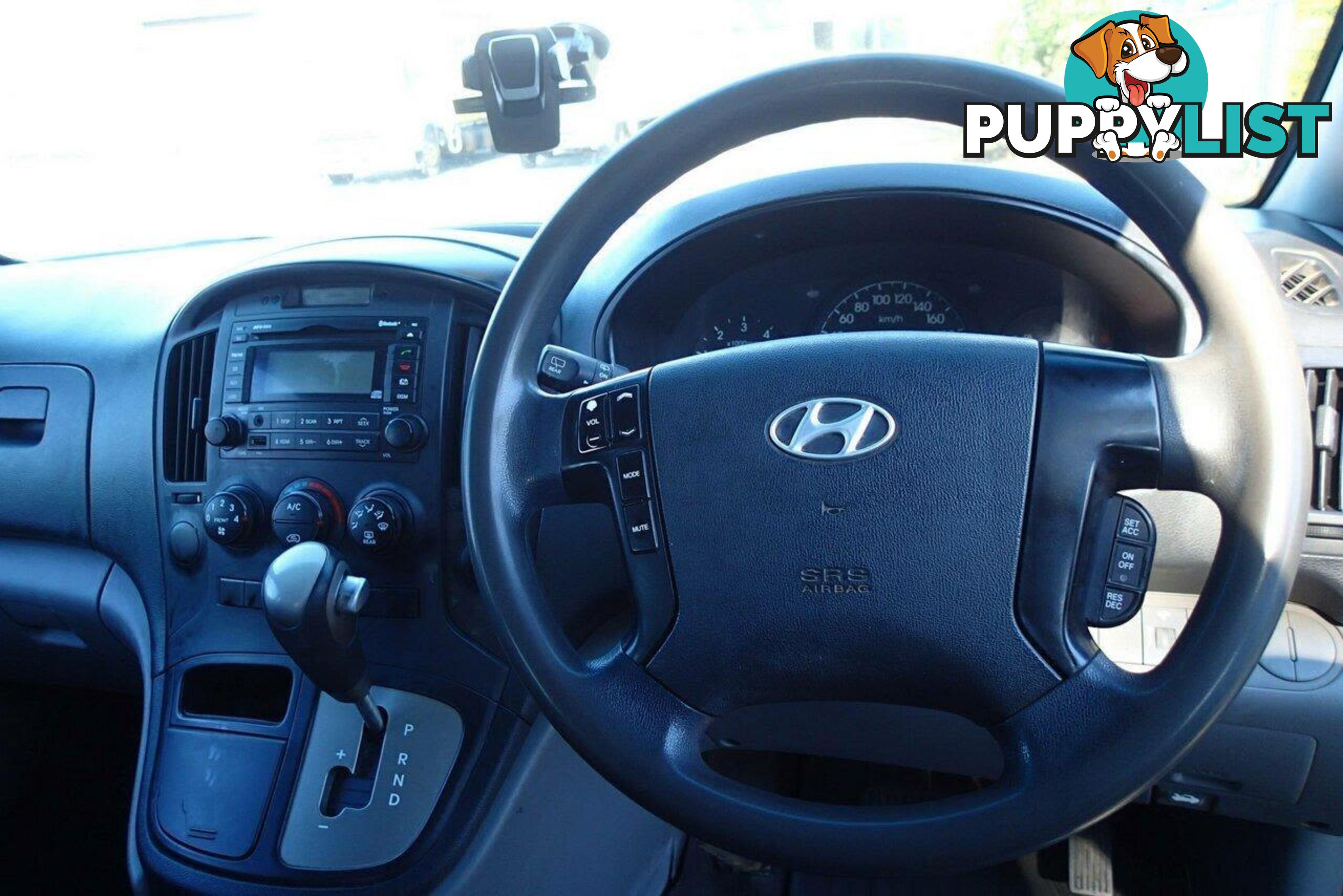 2012 HYUNDAI ILOAD  TQ MY11 COMMERCIAL, 4 DOORS, 3 SEATS