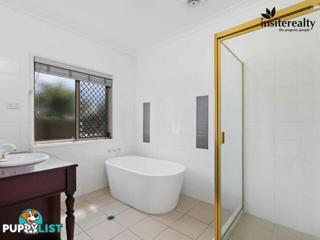 11 Tytherleigh Avenue Landsborough QLD 4550