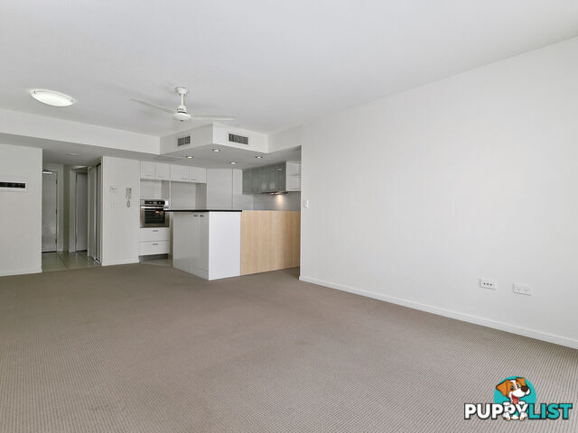 6 57 Grand Parade Parrearra QLD 4575