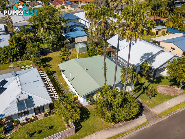 49 Surf Road Alexandra Headland QLD 4572