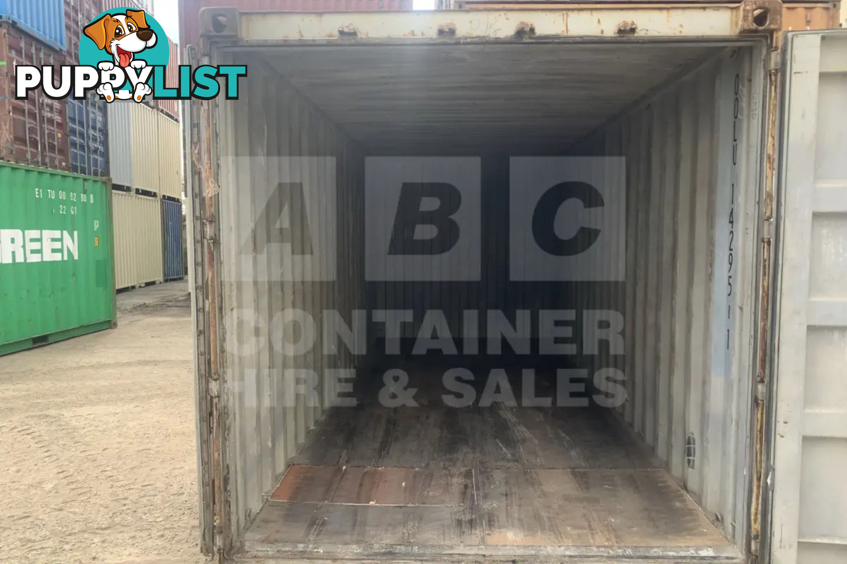 20' STANDARD HEIGHT SHIPPING CONTAINER - in Brisbane
