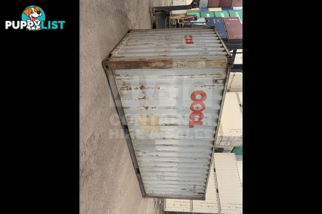 20' STANDARD HEIGHT SHIPPING CONTAINER - in Brisbane