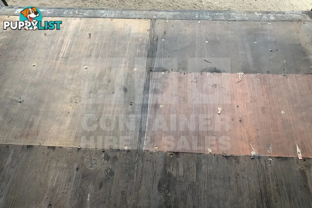 20' STANDARD HEIGHT SHIPPING CONTAINER - in Brisbane