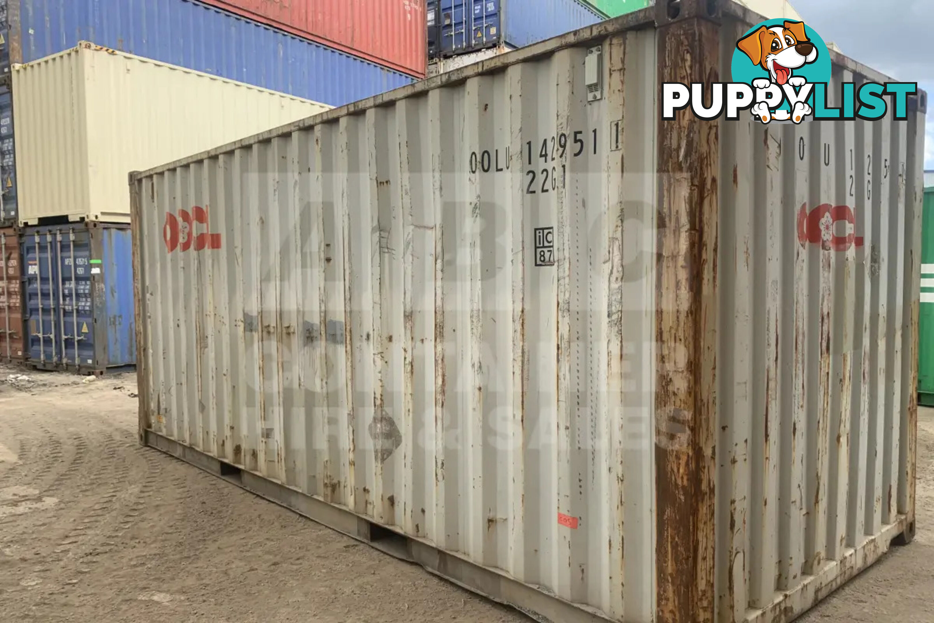20' STANDARD HEIGHT SHIPPING CONTAINER - in Brisbane
