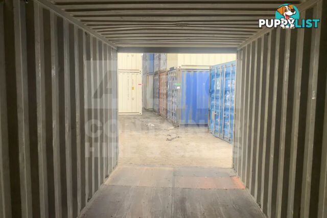 20' STANDARD HEIGHT SHIPPING CONTAINER - in Brisbane