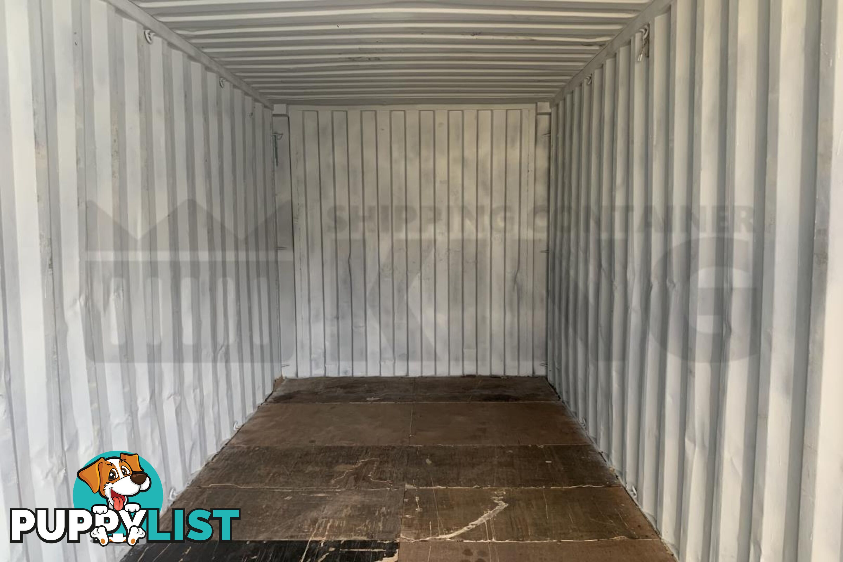 20' STANDARD HEIGHT SHIPPING CONTAINER - in Toowoomba