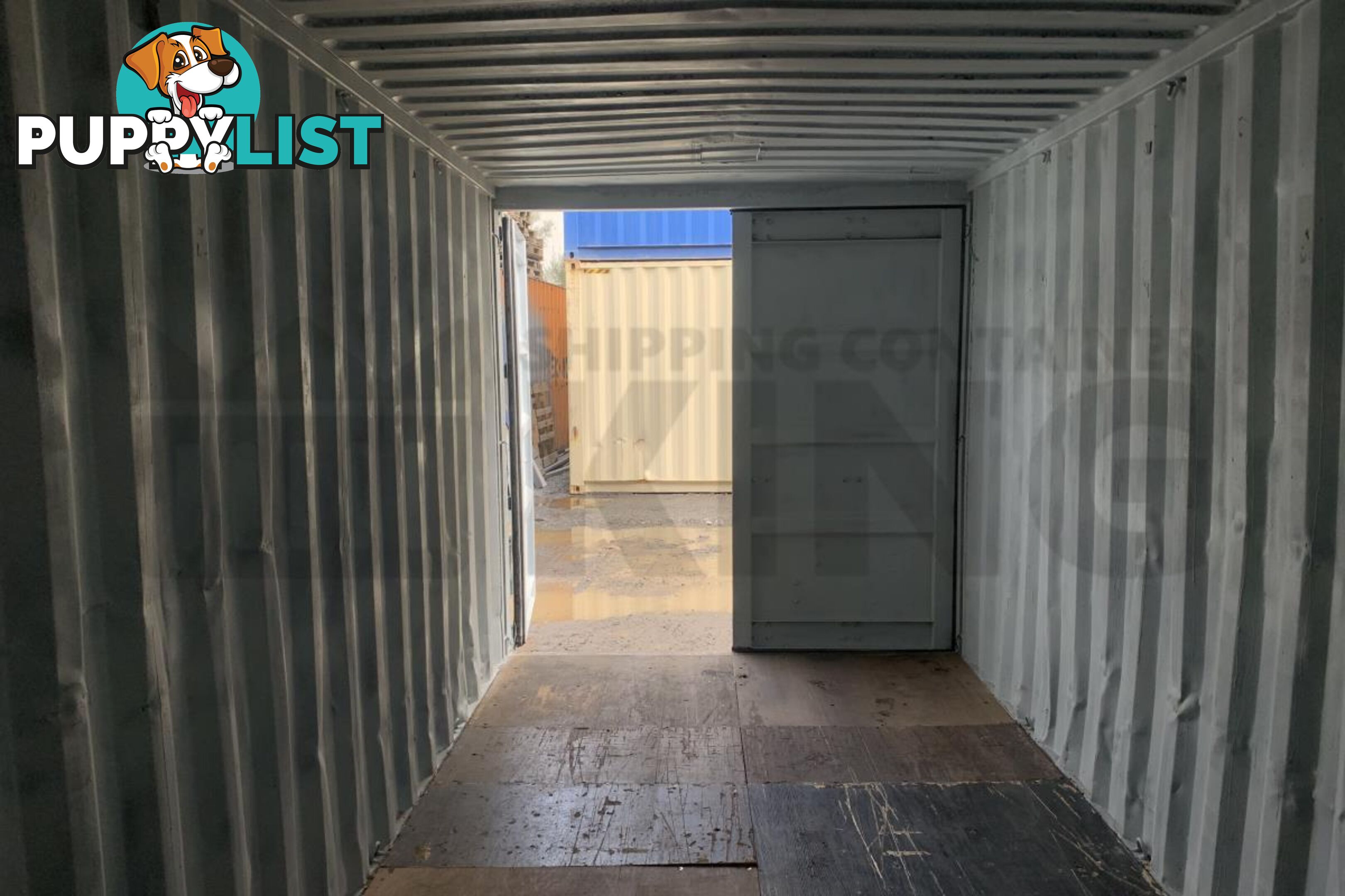 20' STANDARD HEIGHT SHIPPING CONTAINER - in Toowoomba