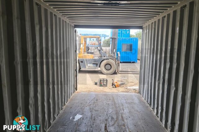 20' STANDARD HEIGHT SHIPPING CONTAINER - in Toowoomba