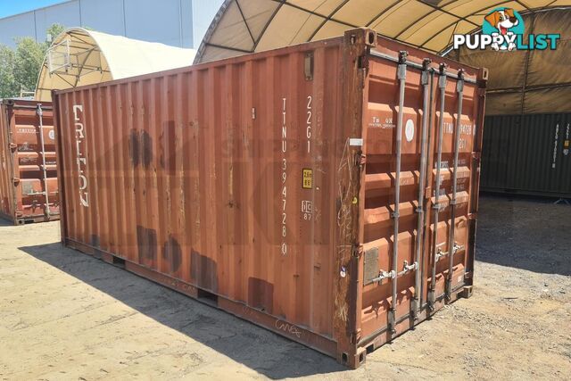 20' STANDARD HEIGHT SHIPPING CONTAINER - in Brisbane