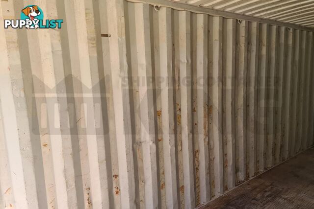 20' STANDARD HEIGHT SHIPPING CONTAINER - in Brisbane