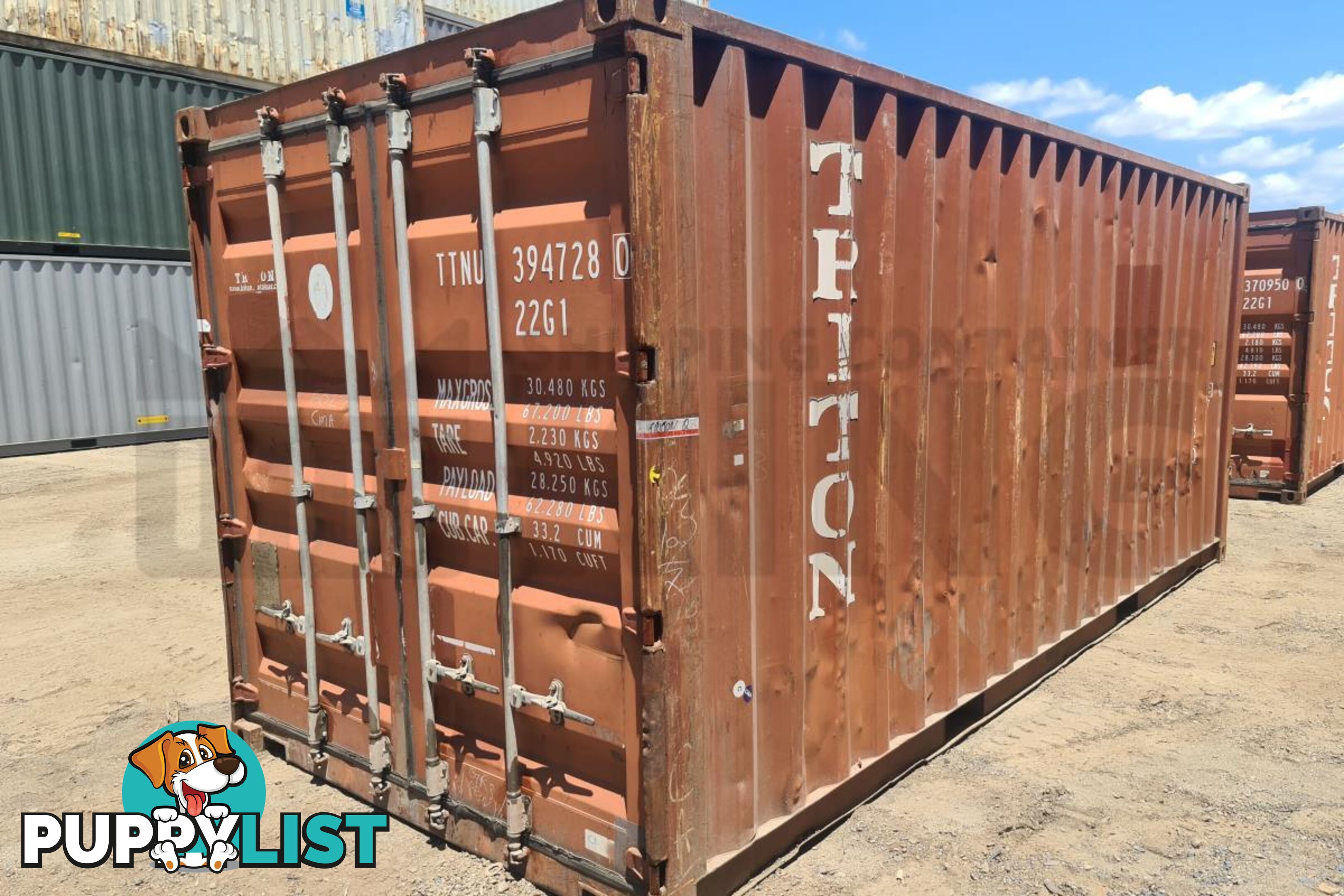 20' STANDARD HEIGHT SHIPPING CONTAINER - in Brisbane