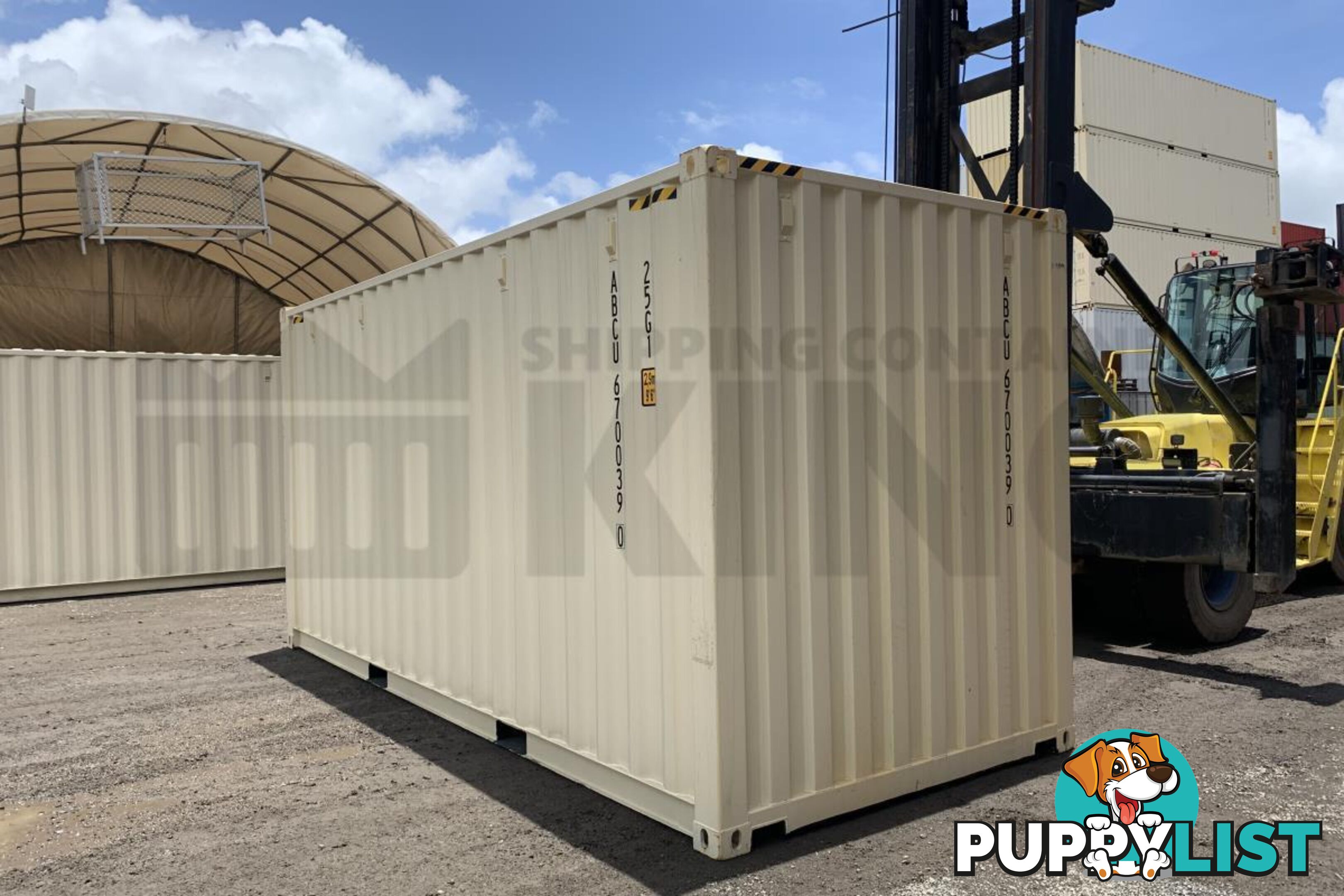 20' HIGH CUBE SHIPPING CONTAINER (STEEL FLOOR) - in Brisbane