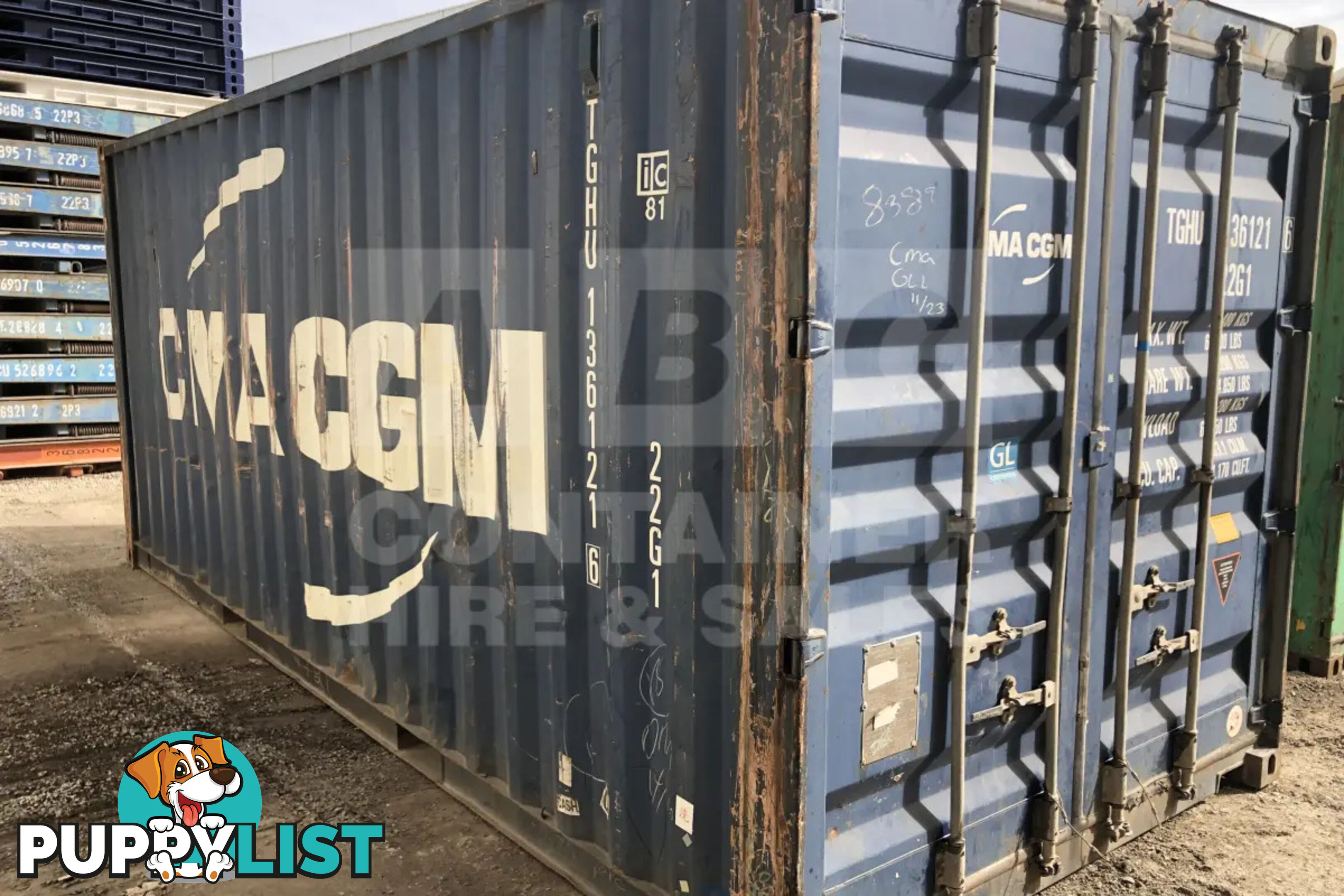 20' STANDARD HEIGHT SHIPPING CONTAINER - in Brisbane