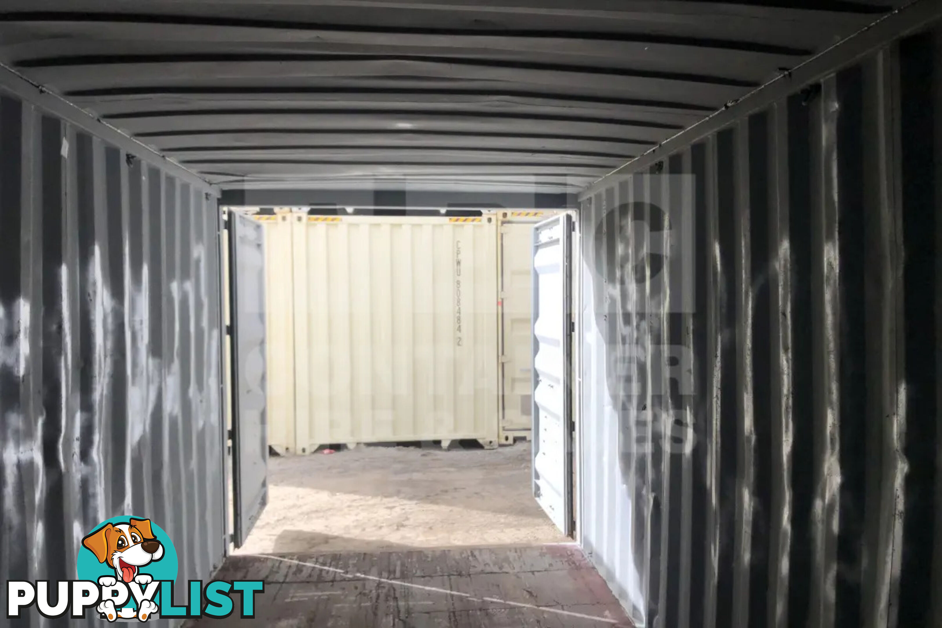 20' STANDARD HEIGHT SHIPPING CONTAINER - in Brisbane