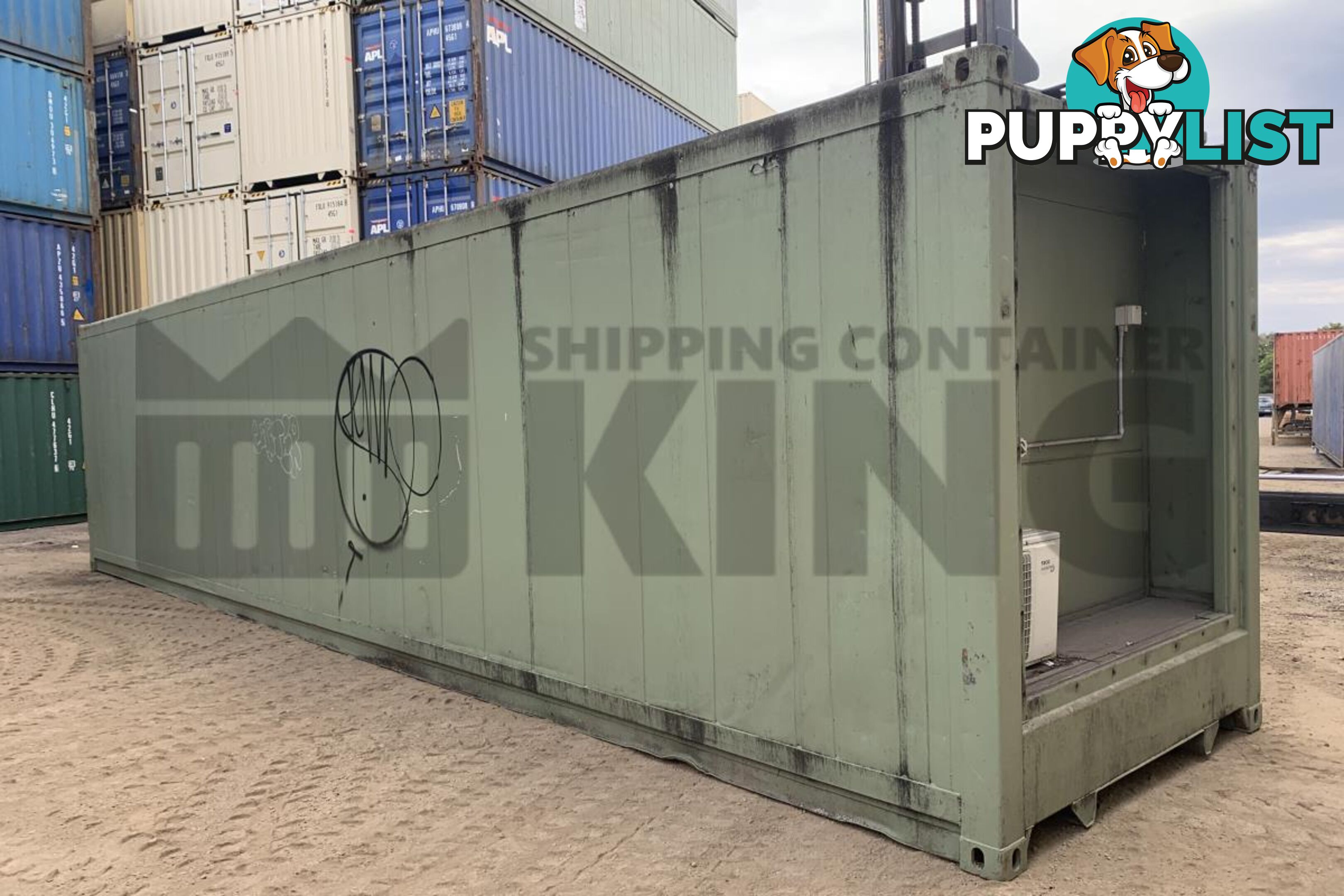 40' HIGH CUBE SHIPPING CONTAINER (NON-OPERATIONAL, MODIFIED) - in Brisbane